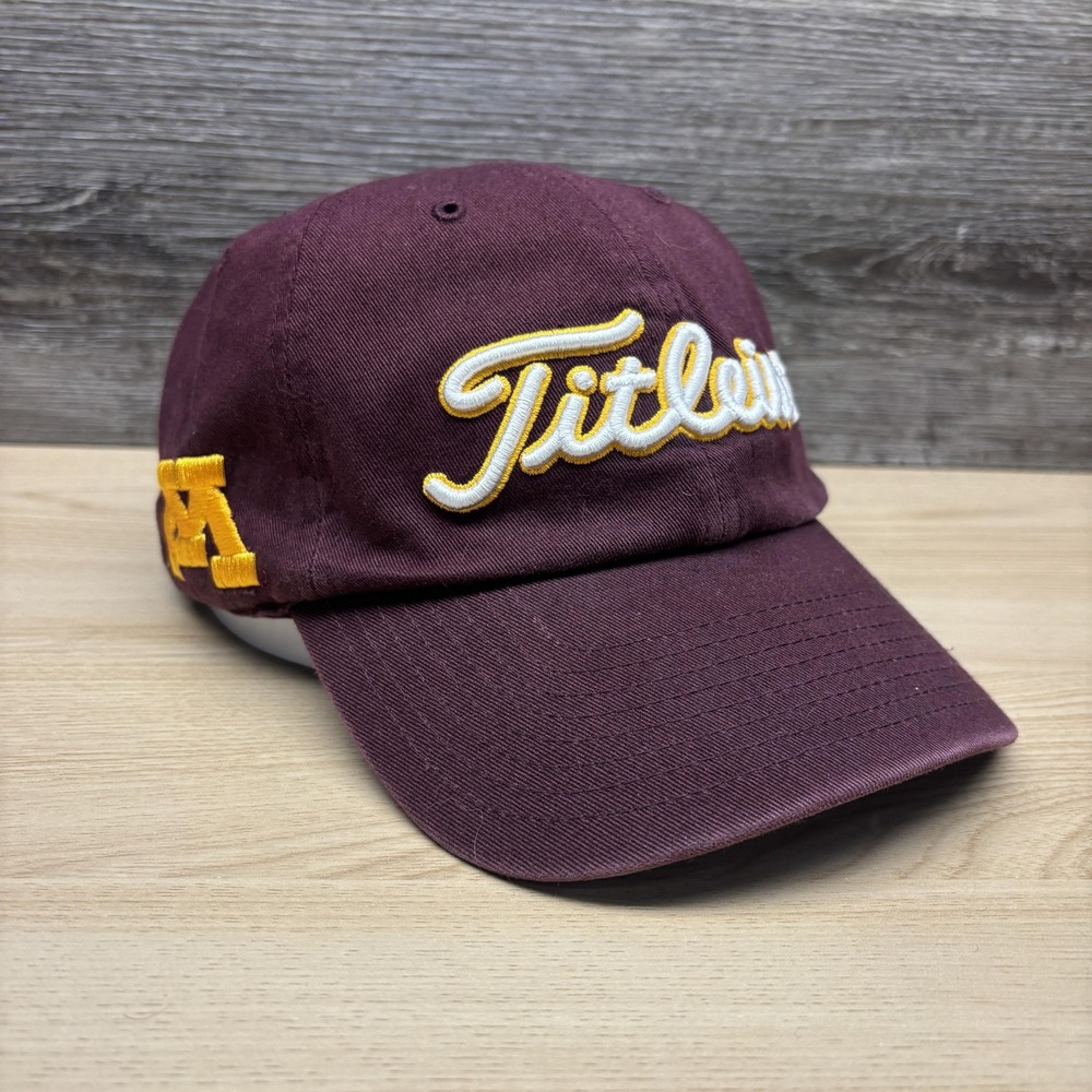 Minnesota Golden Gophers Hat Strap Back Mens Maroon Gold Titleist Golf College